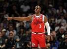 卢：保罗曾9次入选最佳防阵还是联盟助攻王 没多少球员能像他这样